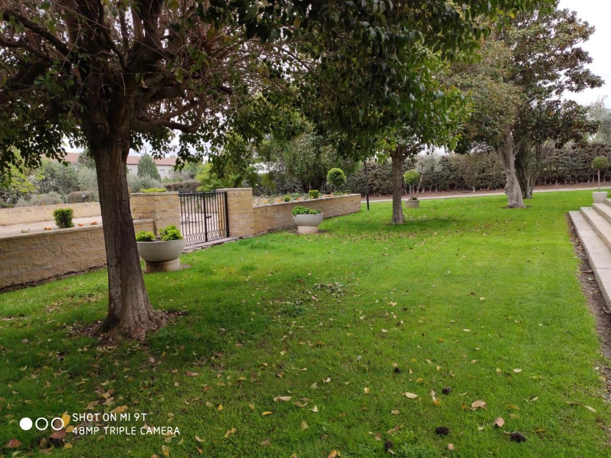 Villa Blanca Con Piscina A 15 Minutos De Toledo - Apartamentos Aloha Toledo Olías del Rey Exteriör bild