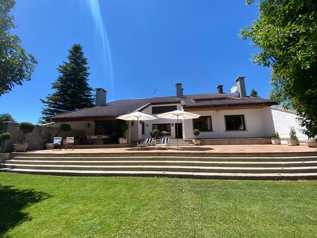 Villa Blanca Con Piscina A 15 Minutos De Toledo - Apartamentos Aloha Toledo Olías del Rey Exteriör bild