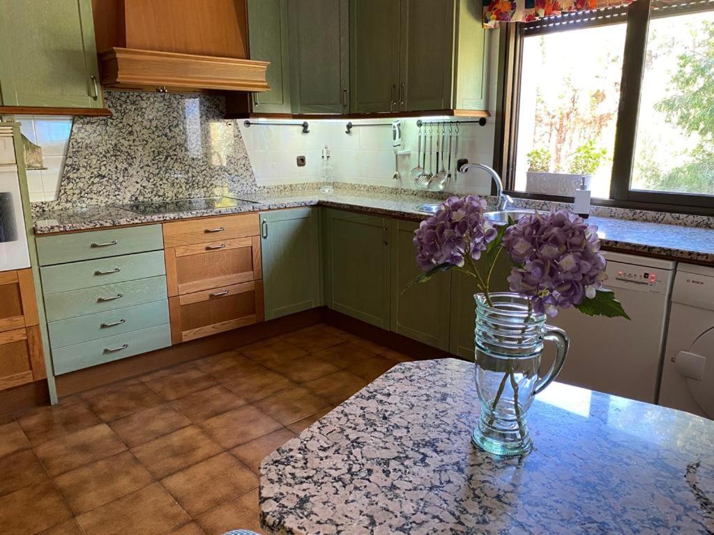 Villa Blanca Con Piscina A 15 Minutos De Toledo - Apartamentos Aloha Toledo Olías del Rey Exteriör bild