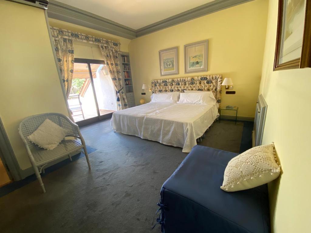 Villa Blanca Con Piscina A 15 Minutos De Toledo - Apartamentos Aloha Toledo Olías del Rey Exteriör bild