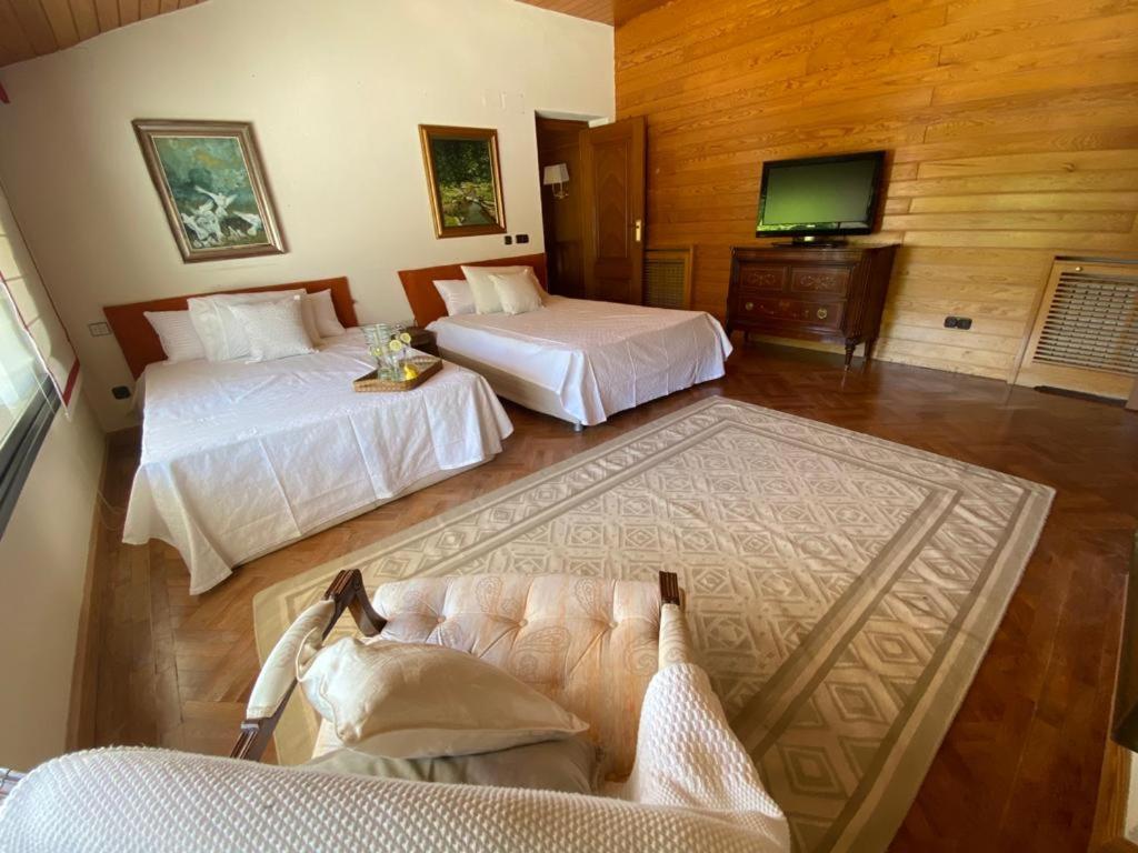 Villa Blanca Con Piscina A 15 Minutos De Toledo - Apartamentos Aloha Toledo Olías del Rey Rum bild